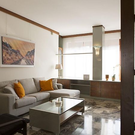 Fiera Monterosa 11 Apartment Μιλάνο Δωμάτιο φωτογραφία